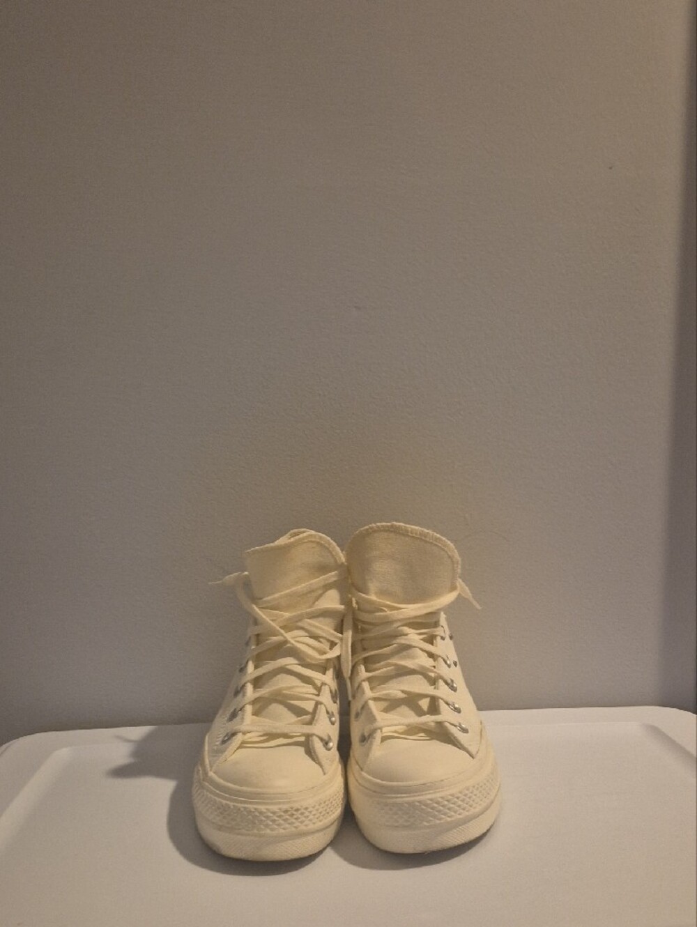 Converse High-Top Platform Converaw with Stud Accents - Picture 4 of 6